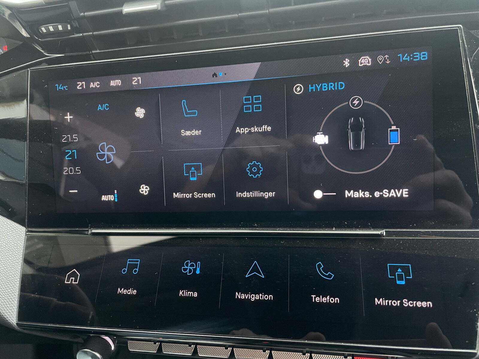 Hvid Peugeot 308 fra 2023