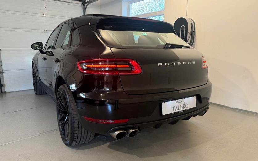 Porsche Macan S