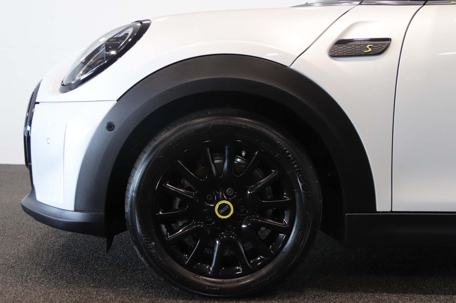 Mini Cooper SE Maximise