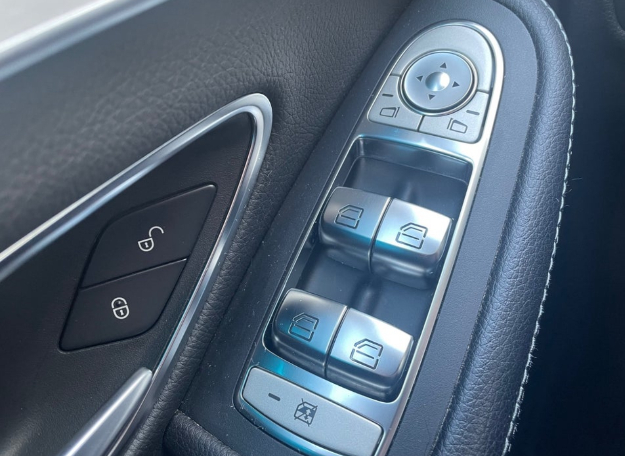 Mercedes C-Klasse 2,1 220 d Sedan 9G-TRONIC