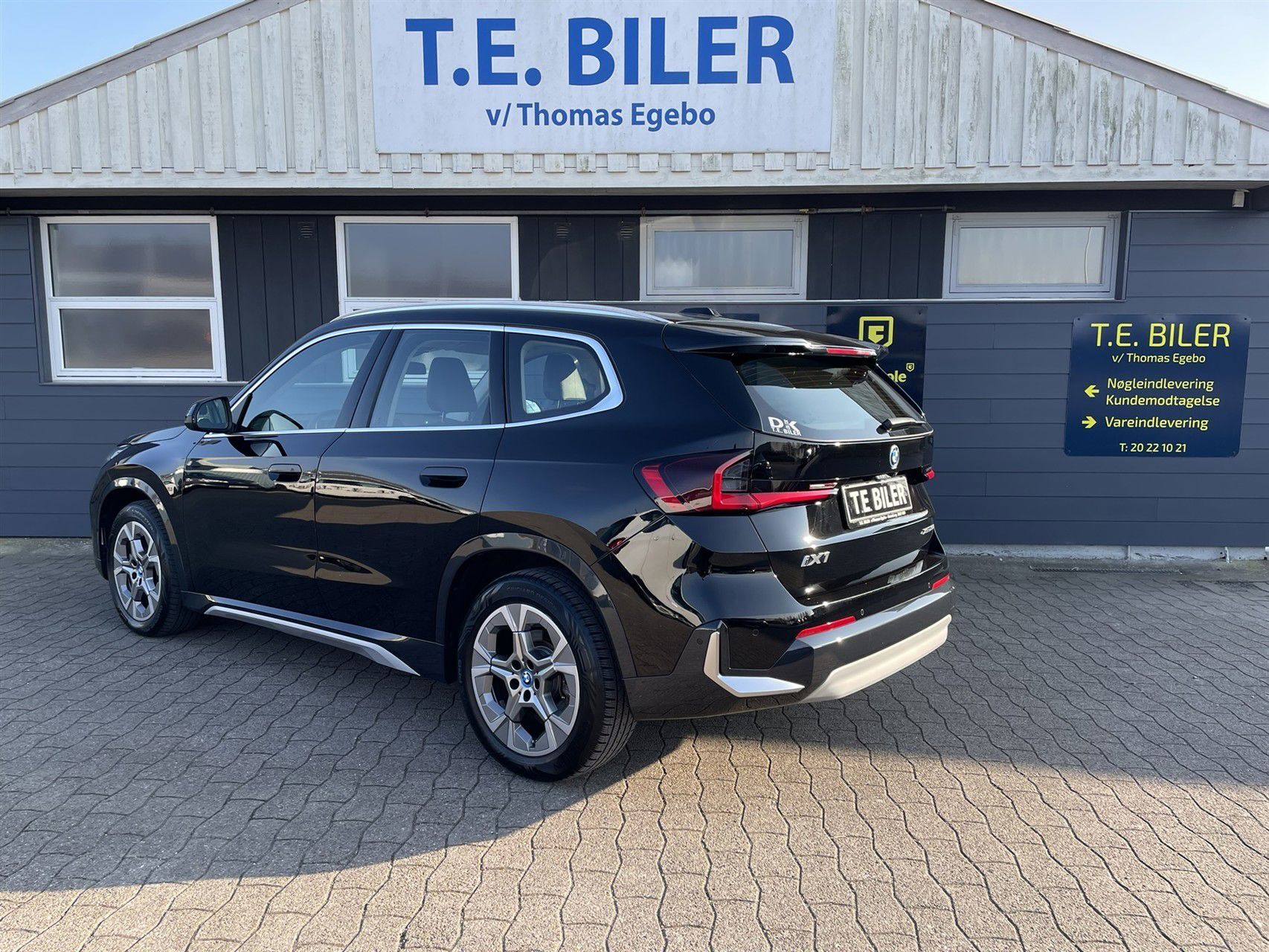 Sort BMW iX1 fra 2023