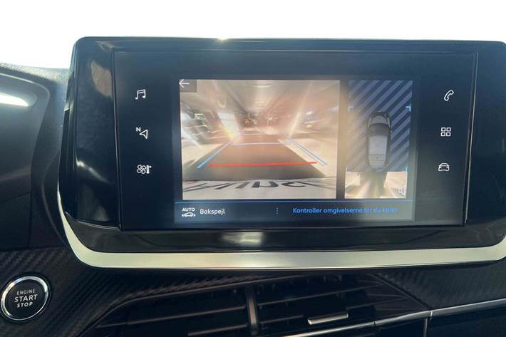 Sort Peugeot 208 fra 2020