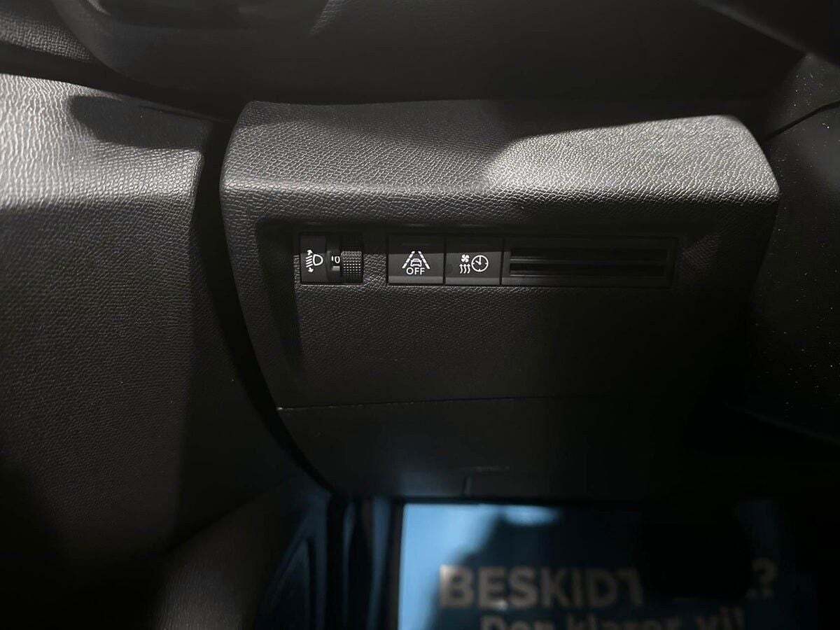 Brun Citroën ë-C4 fra 2022