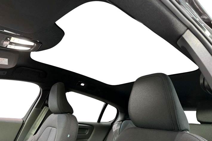 Sort Volvo C40 fra 2024