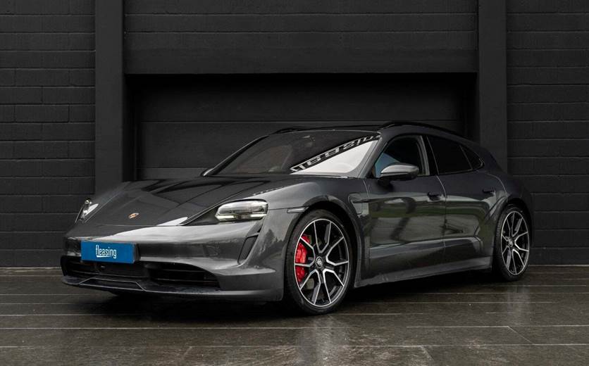 Porsche Taycan 4S