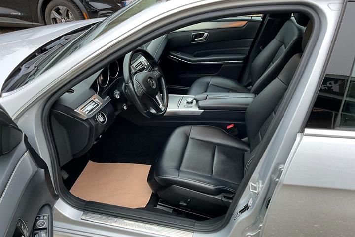 undefined Mercedes E220 fra 2014