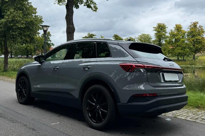 undefined Audi Q4 e-tron fra 2022