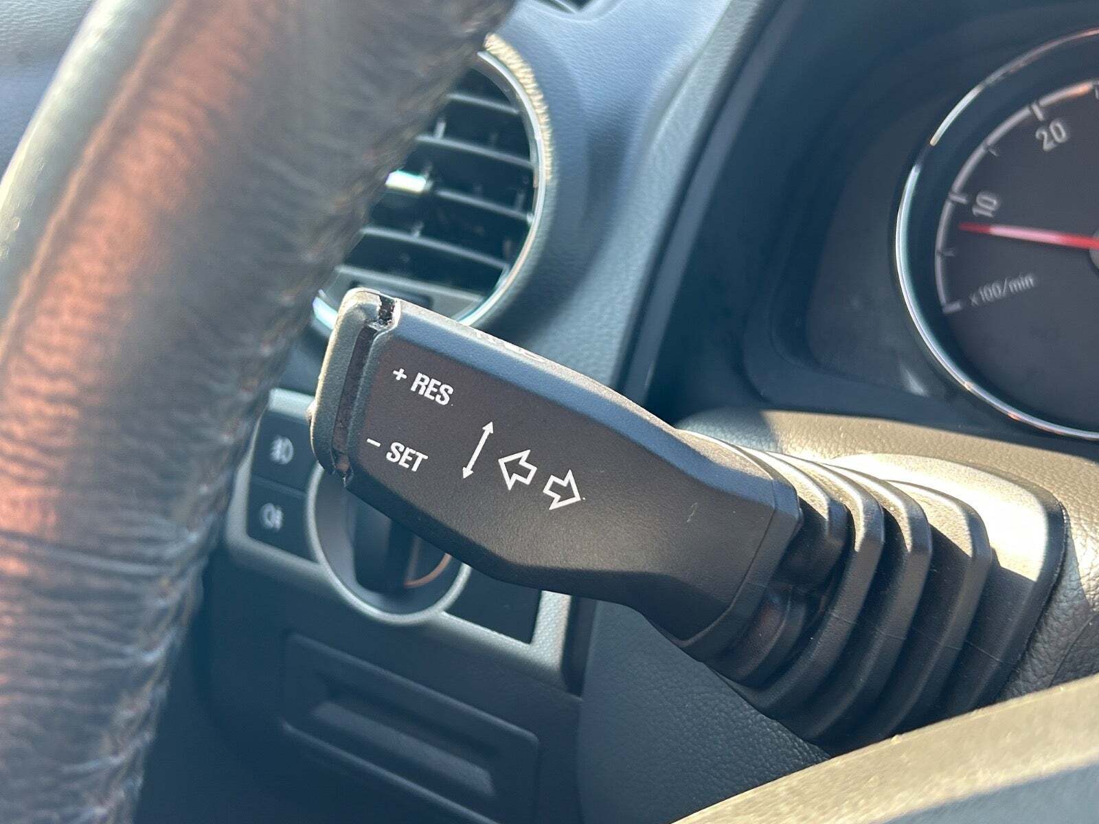 Sølv Opel Antara fra 2013