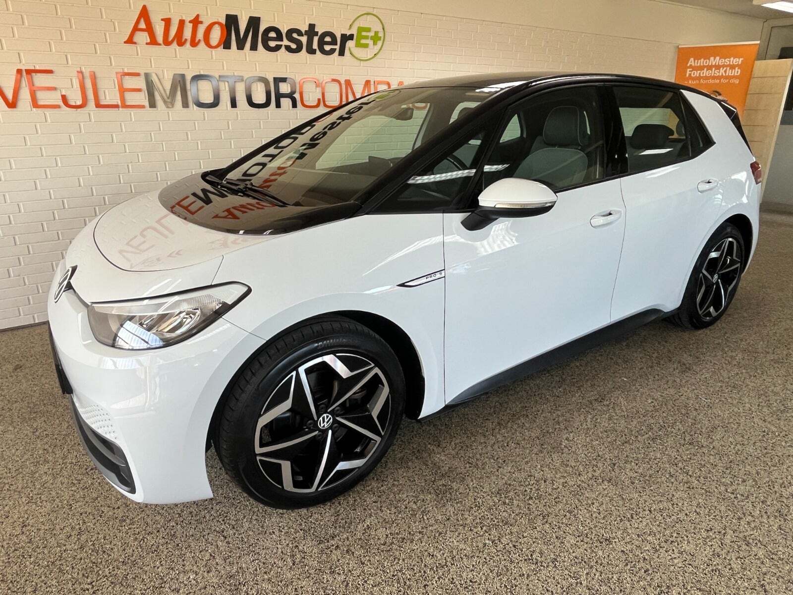 Hvid VW ID.3 fra 2021