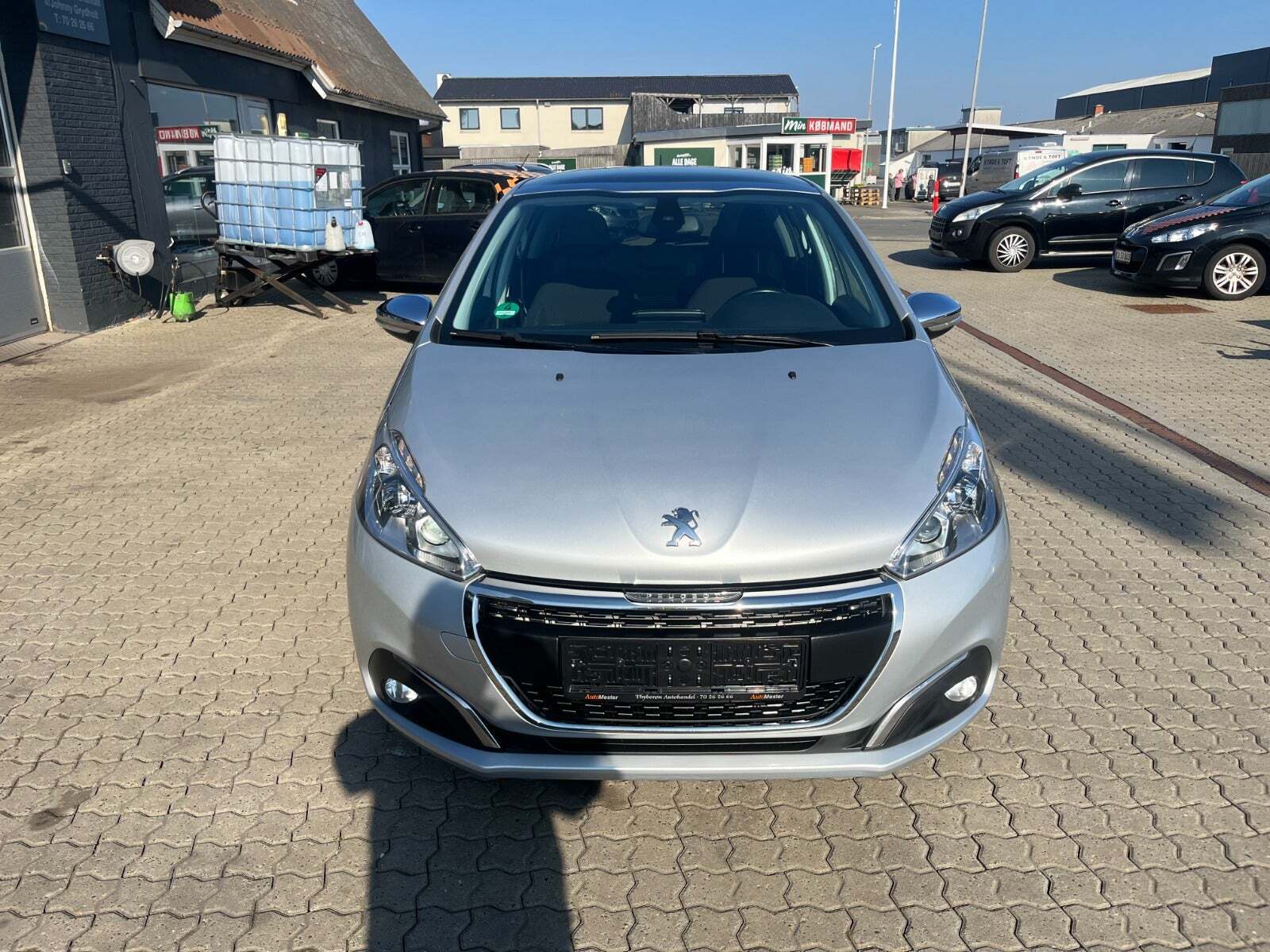Peugeot 208 1,6 BlueHDi 100 Desire Sky