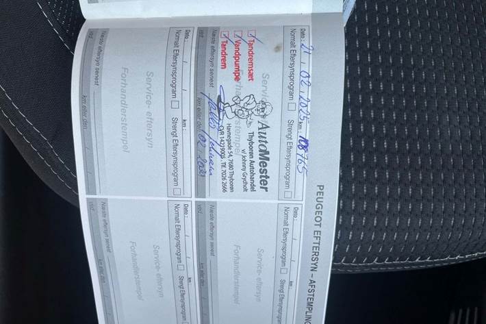 undefined Peugeot 208 fra 2018