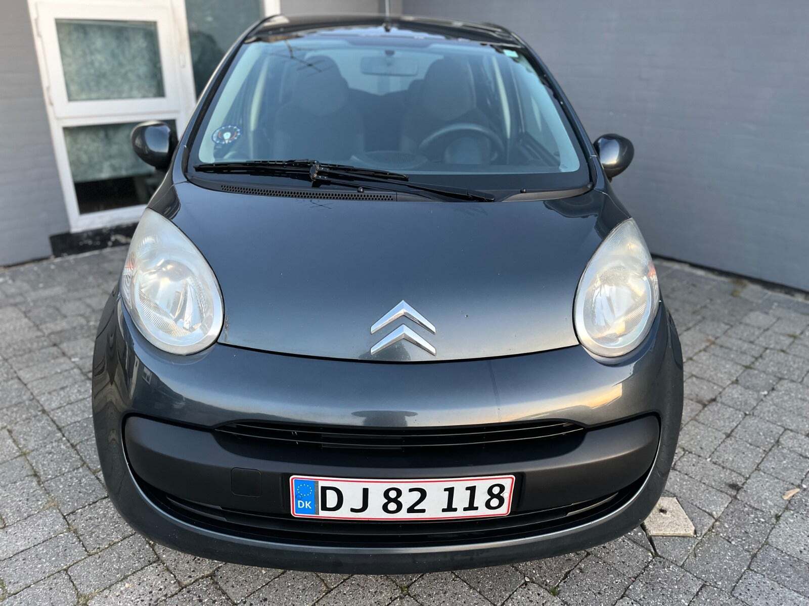 Grå Citroën C1 fra 2008