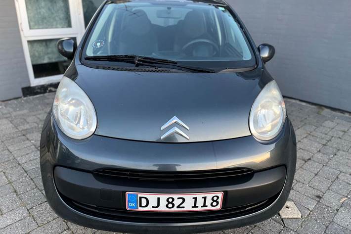 Grå Citroën C1 fra 2008