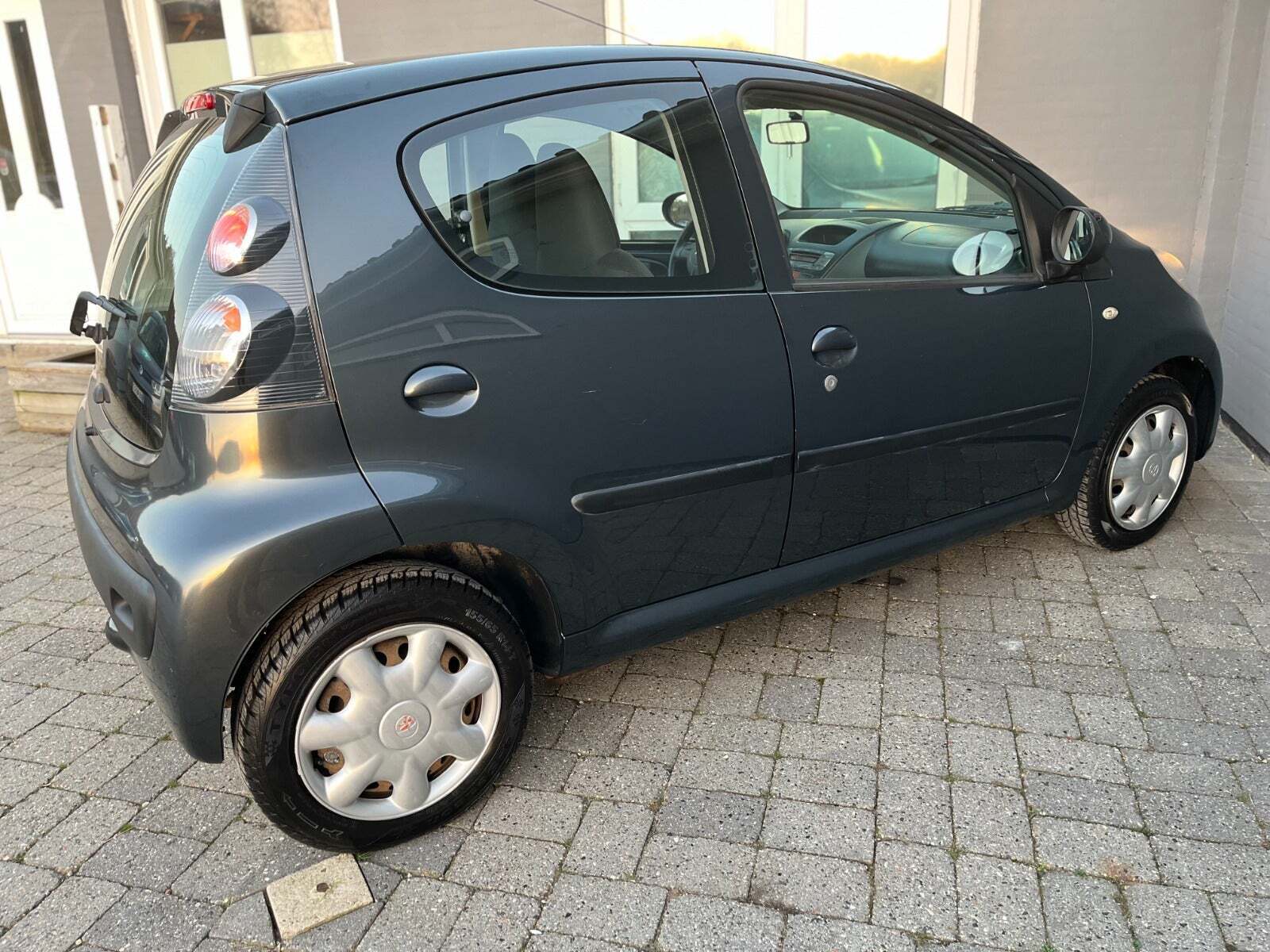Grå Citroën C1 fra 2008
