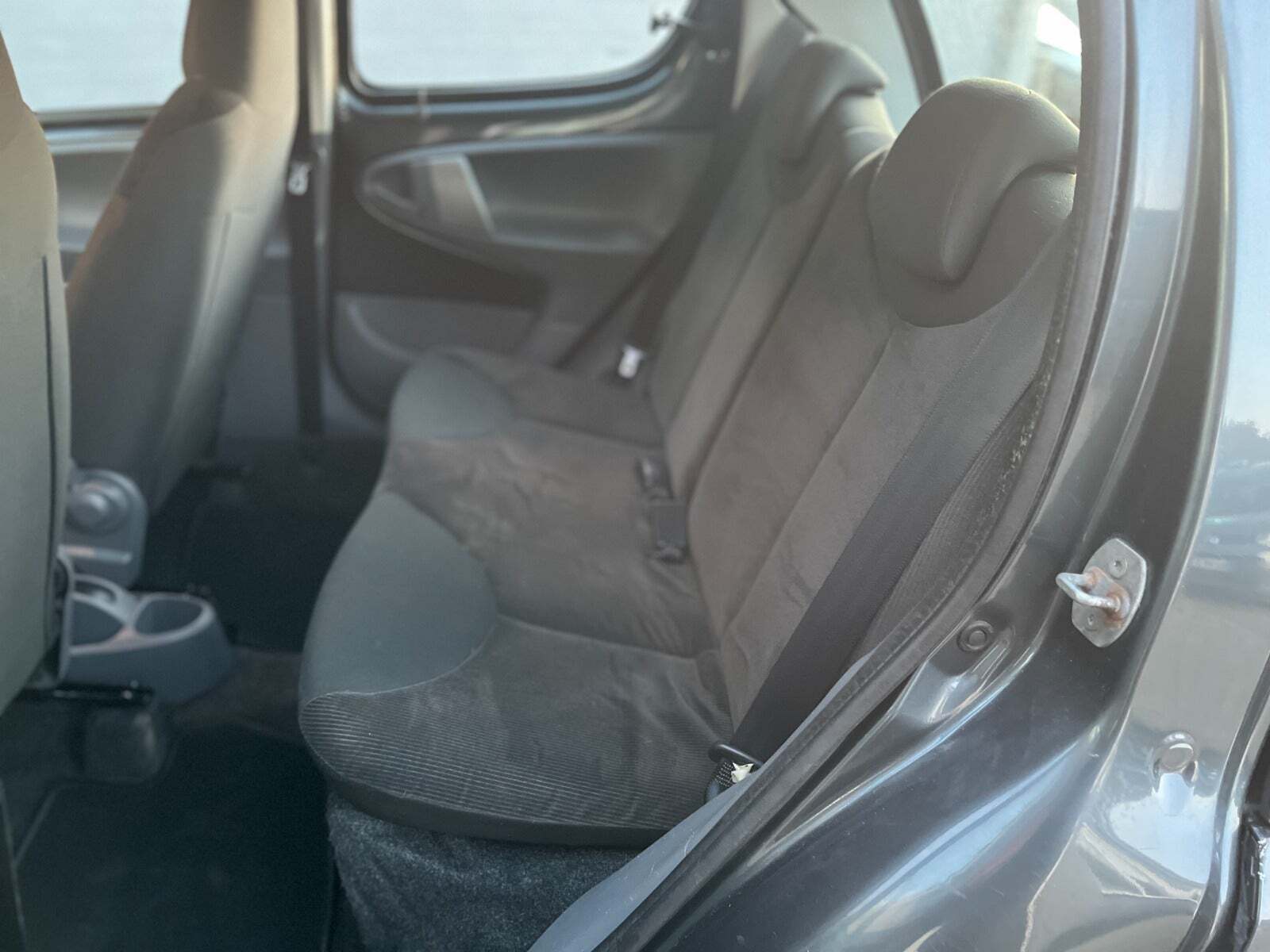 Grå Citroën C1 fra 2008