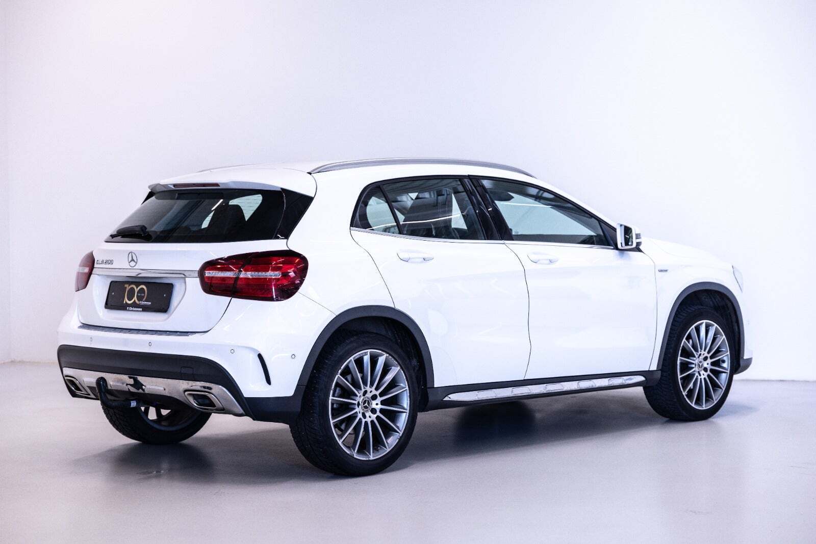 Hvid Mercedes GLA200 fra 2019
