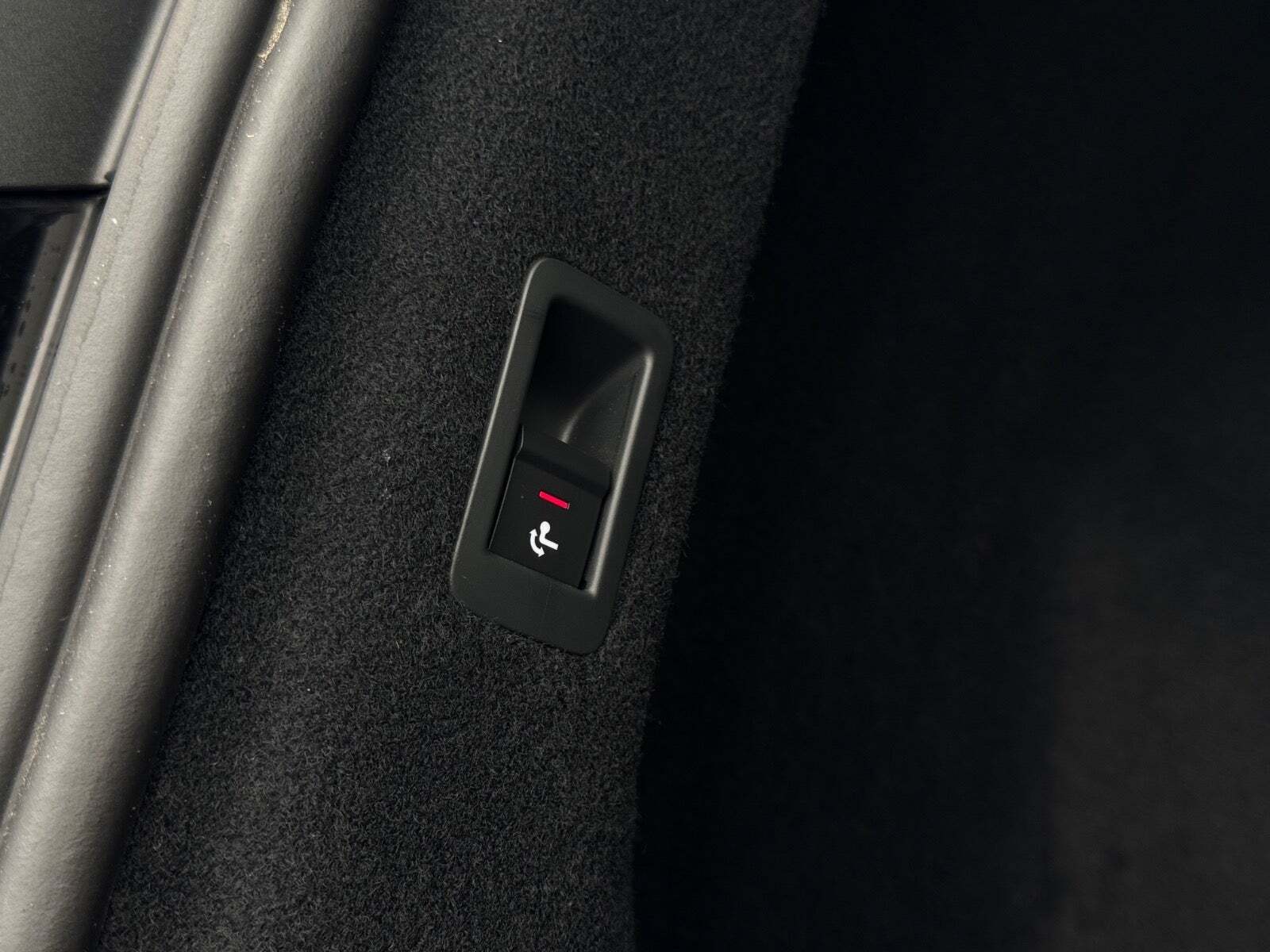 Sort Audi Q4 e-tron fra 2024