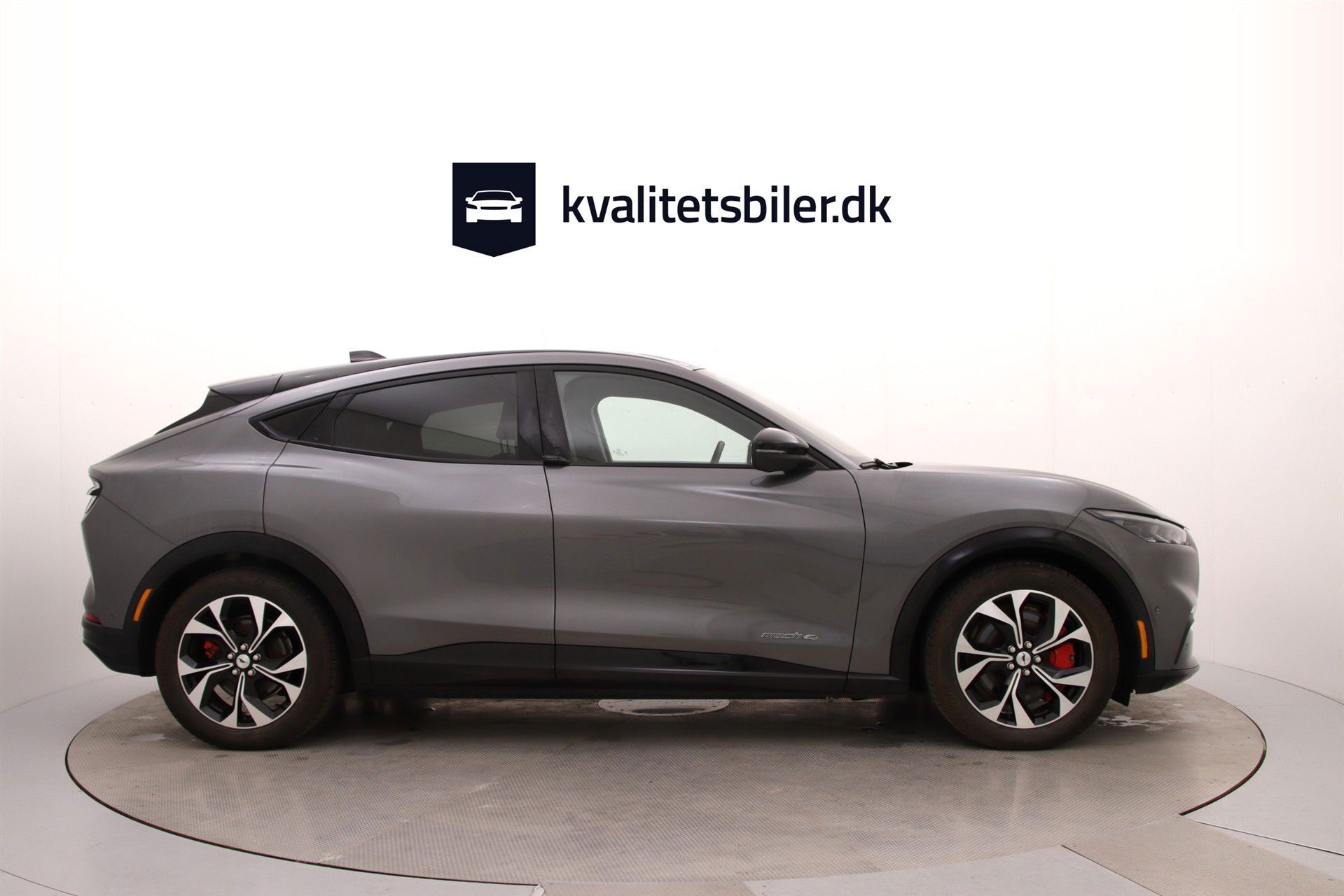 Ford Mustang Mach-E EL UR Premium AWD 375HK 5d Aut.