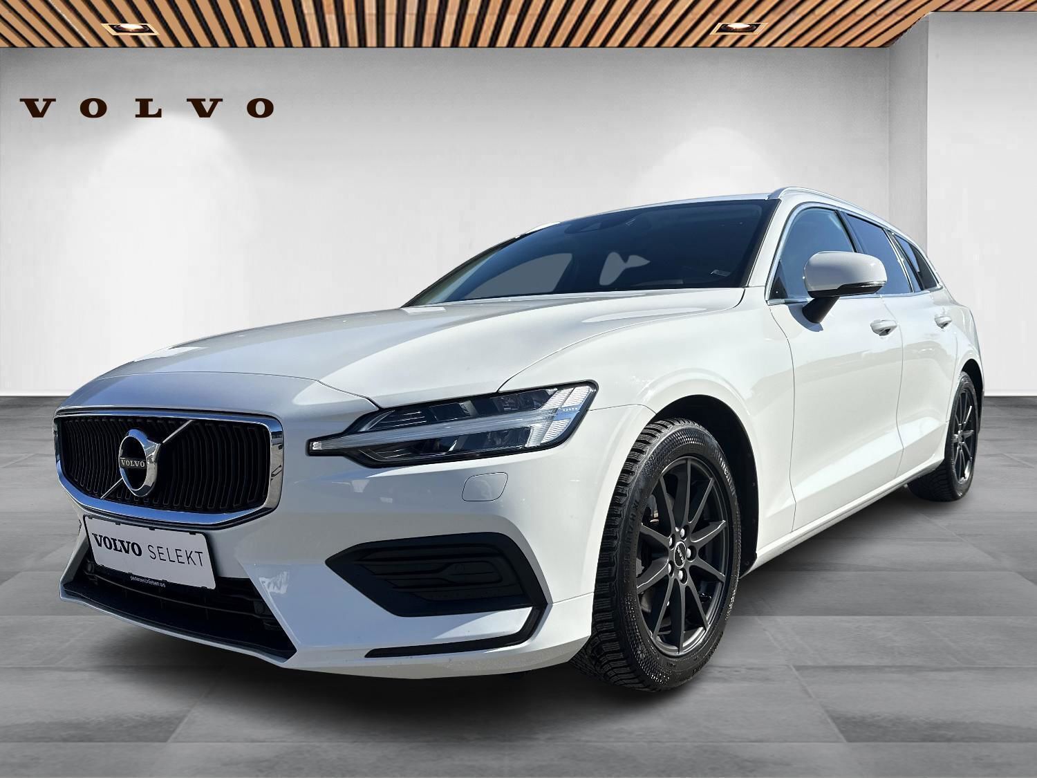 Hvid Volvo V60 fra 2019