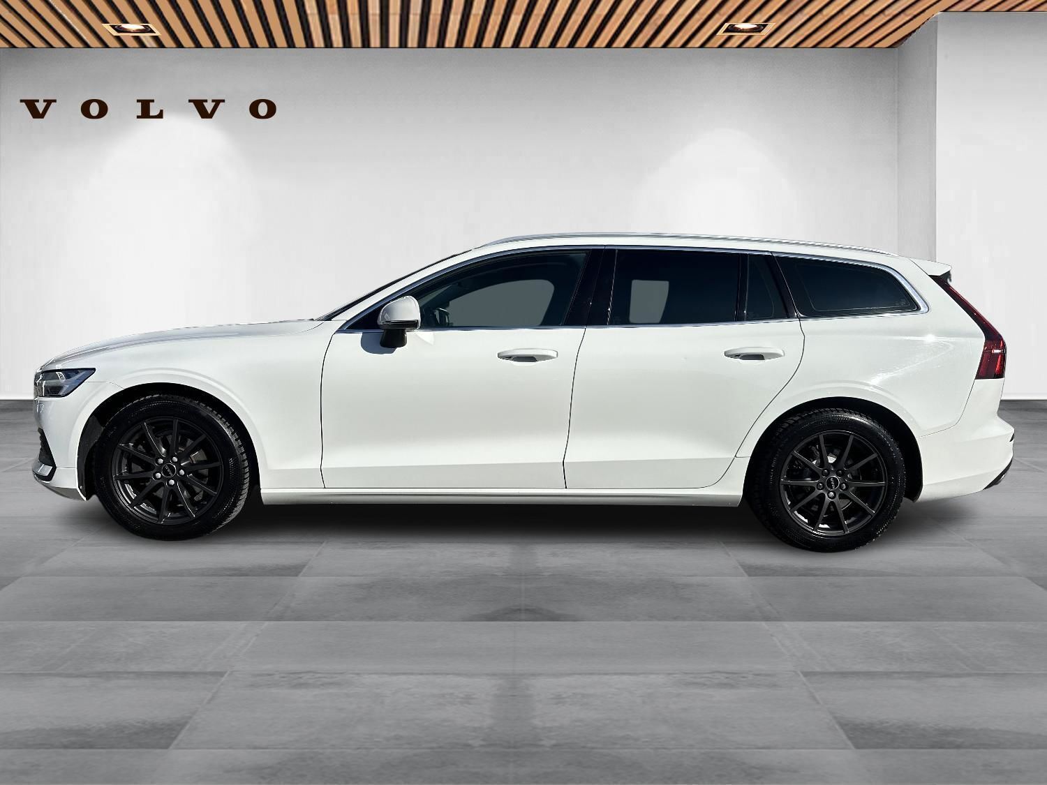 Hvid Volvo V60 fra 2019