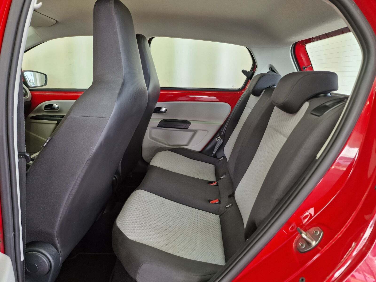 Rød Seat Mii fra 2014