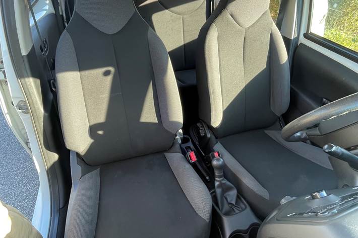 Hvid Peugeot 108 fra 2014