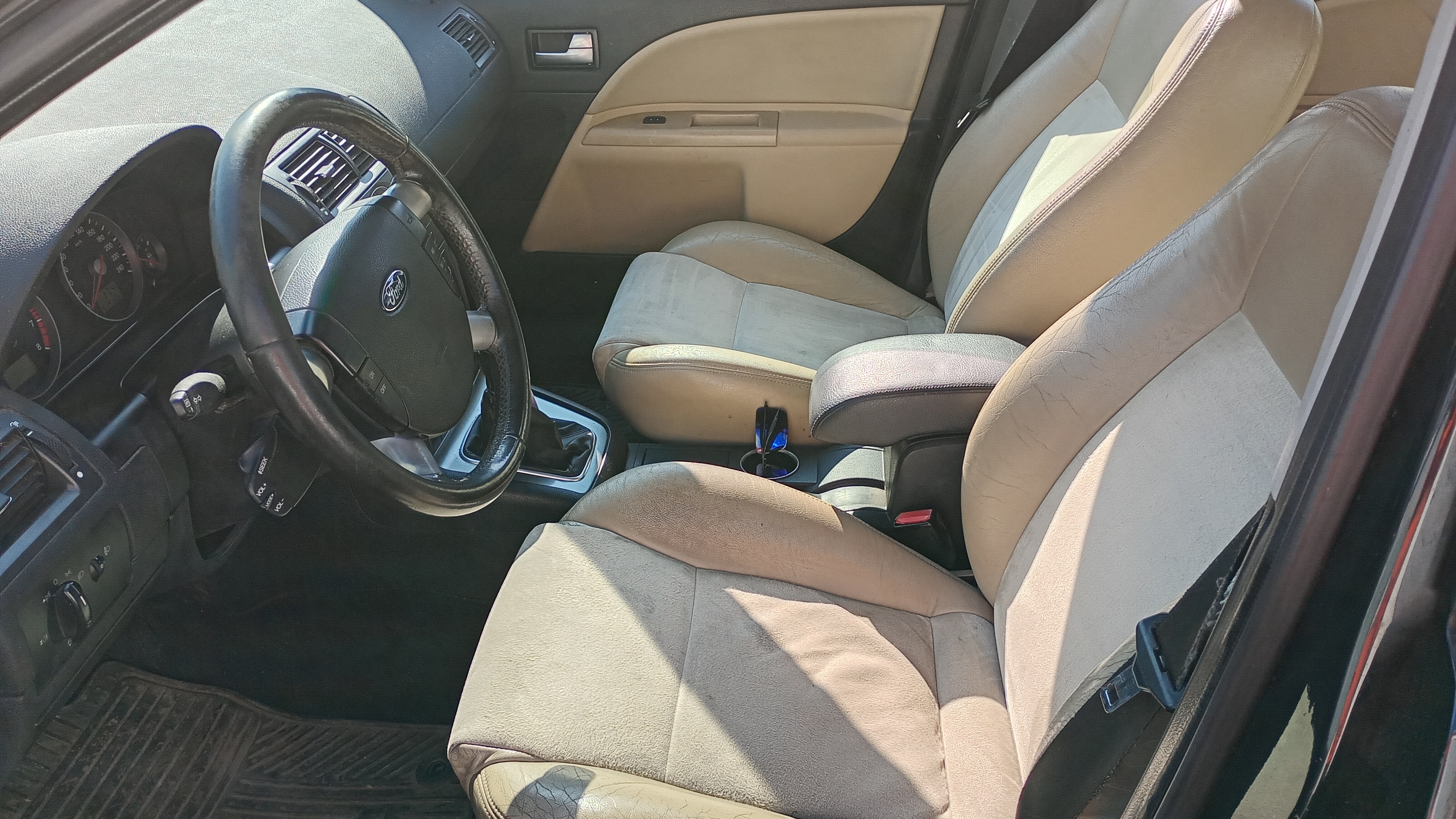 Ford Mondeo 2,5 2,5 STATIONSVOGN