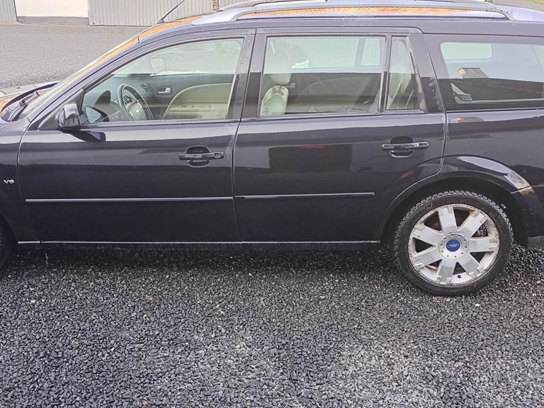 Ford Mondeo 2,5 2,5 STATIONSVOGN