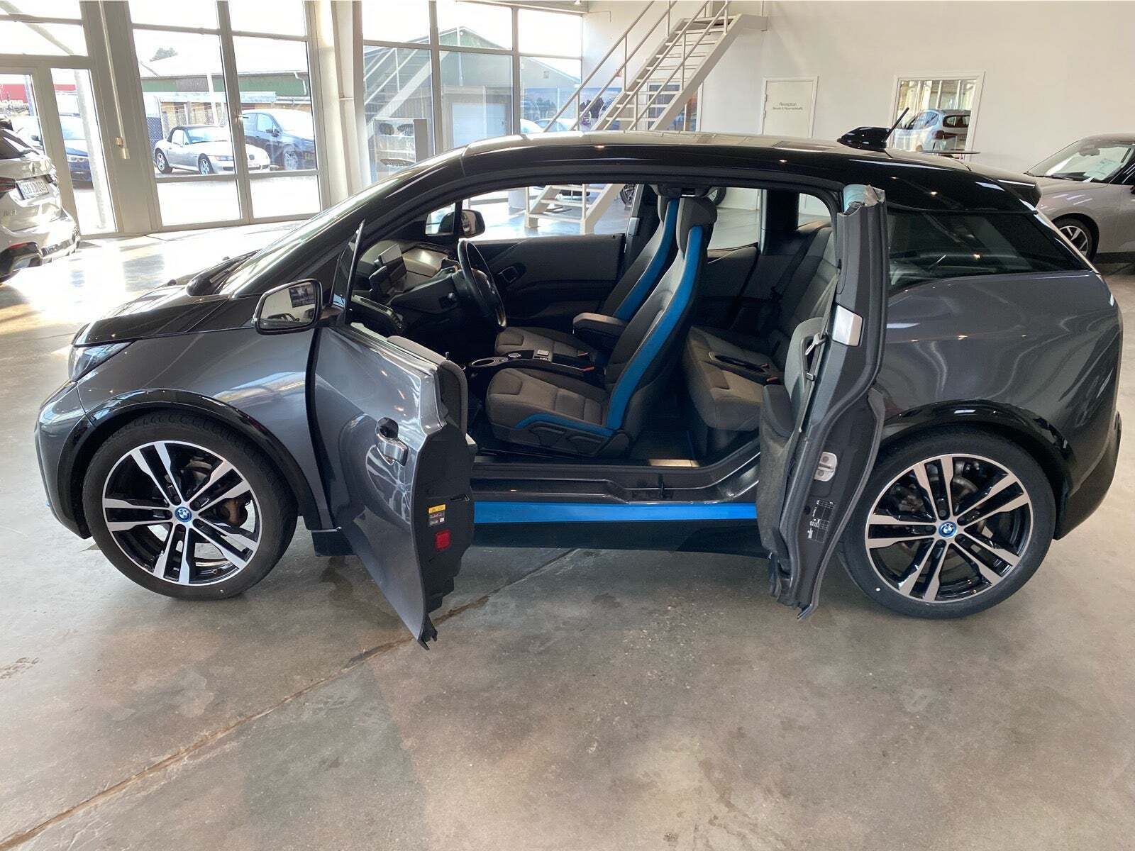 BMW i3s