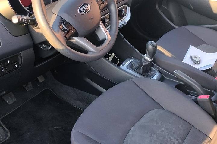 Sort Kia Rio fra 2014