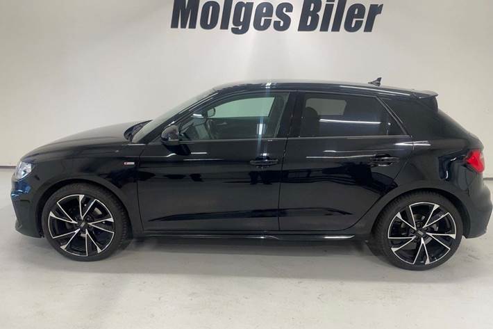 Sort Audi A1 fra 2022