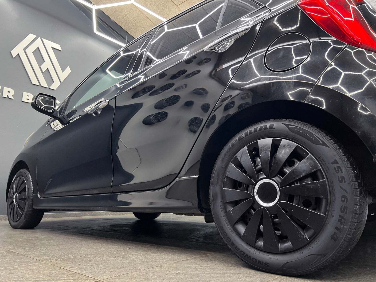 Sort Kia Picanto fra 2012