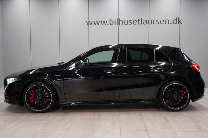 Sort Mercedes A35 fra 2021