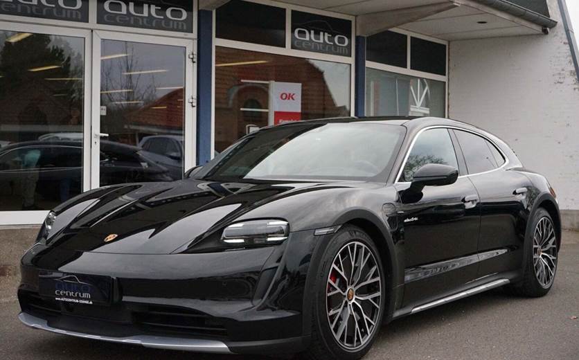 Porsche Taycan 4S