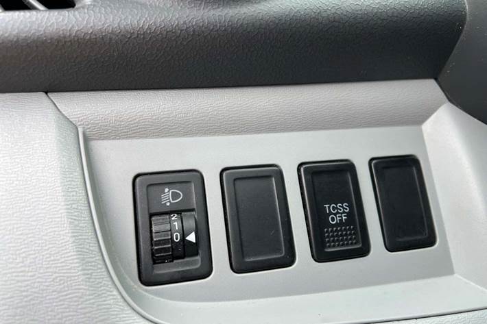 Sølv Suzuki Alto fra 2010