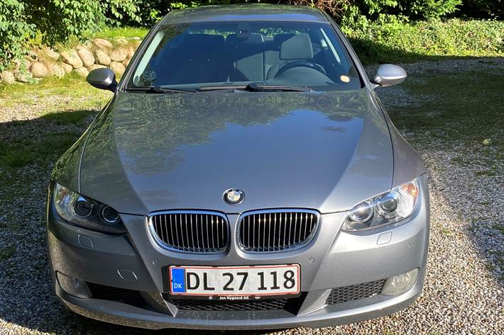 undefined BMW 330d fra 2008