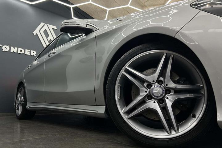 Sølv Mercedes CLA220 fra 2013