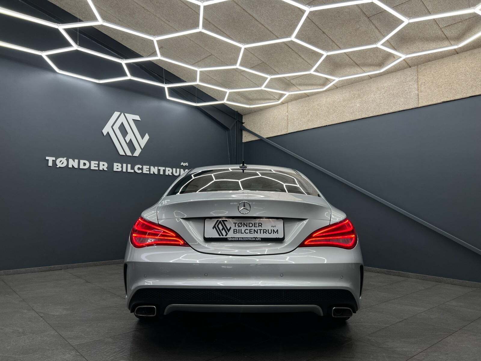 Sølv Mercedes CLA220 fra 2013