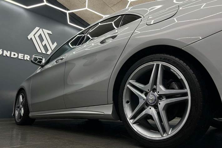 Sølv Mercedes CLA220 fra 2013