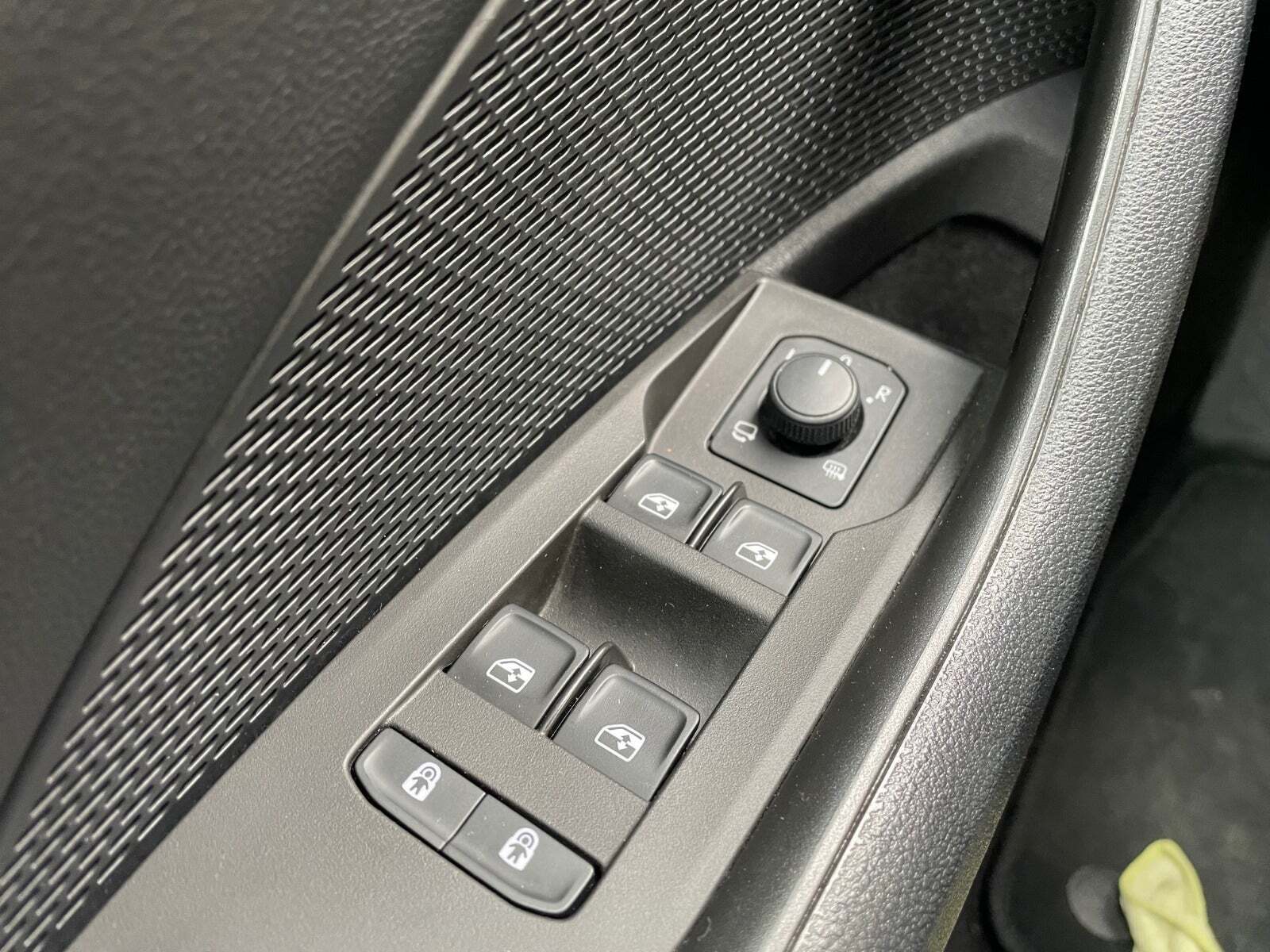 Blå Skoda Octavia fra 2021