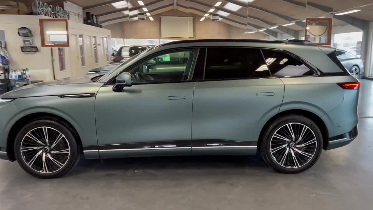XPeng G9