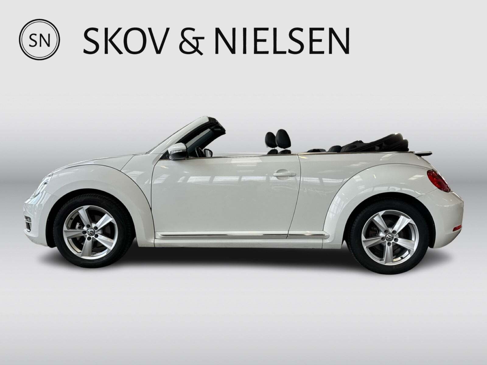 Hvid VW The Beetle fra 2013