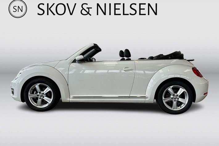 Hvid VW The Beetle fra 2013