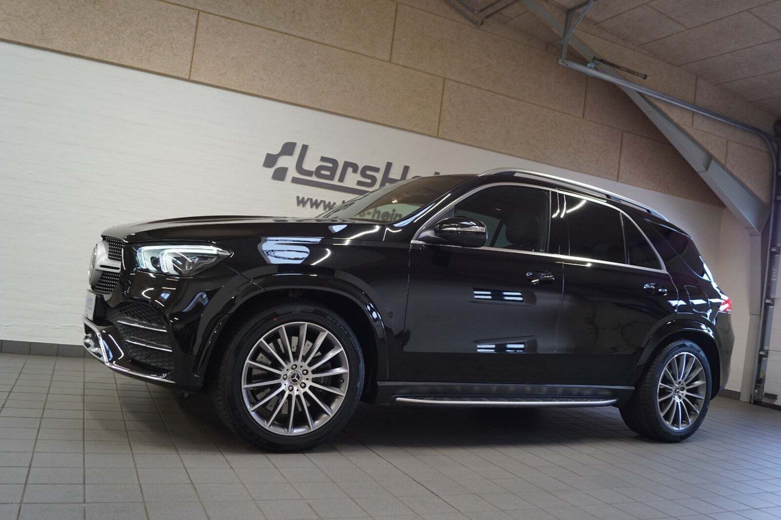 Sort Mercedes GLE350 de fra 2022