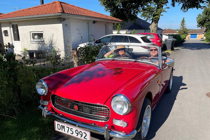 Rød MG Midget fra 1970