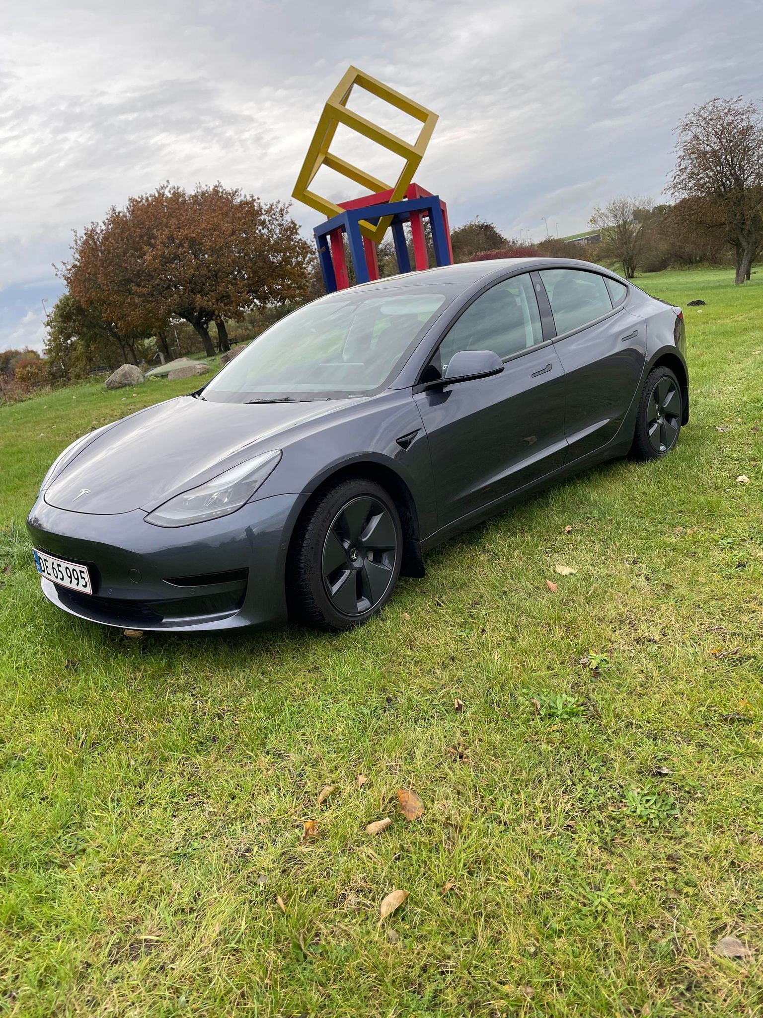 Tesla Model 3 239kW