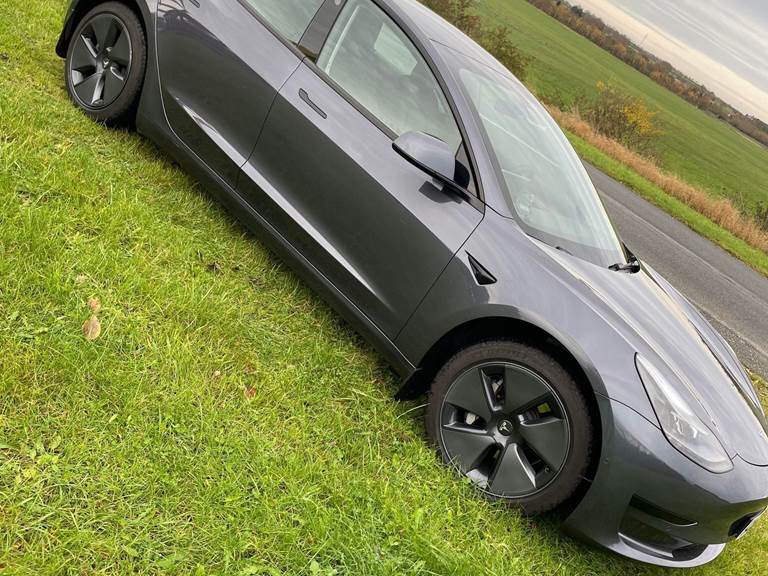 Tesla Model 3 239kW