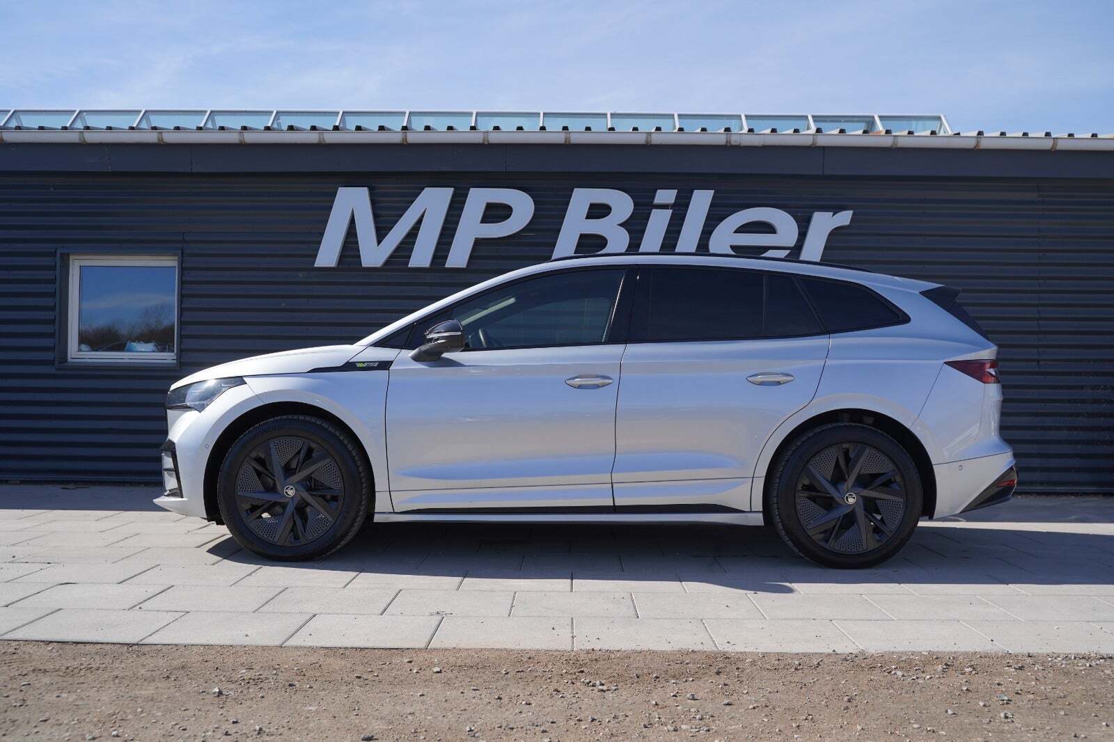 Sølv Skoda Enyaq fra 2023