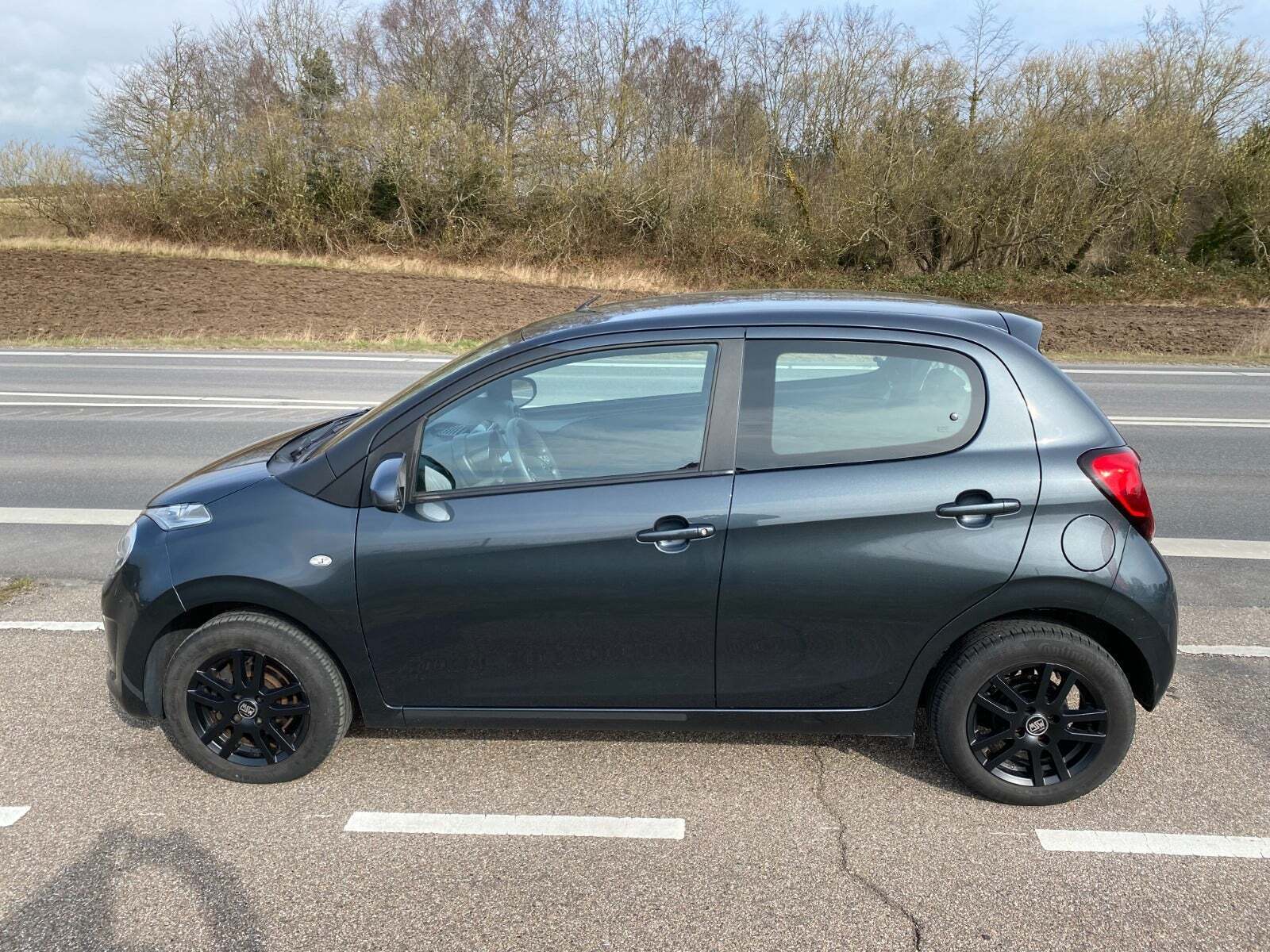 Grå Citroën C1 fra 2019