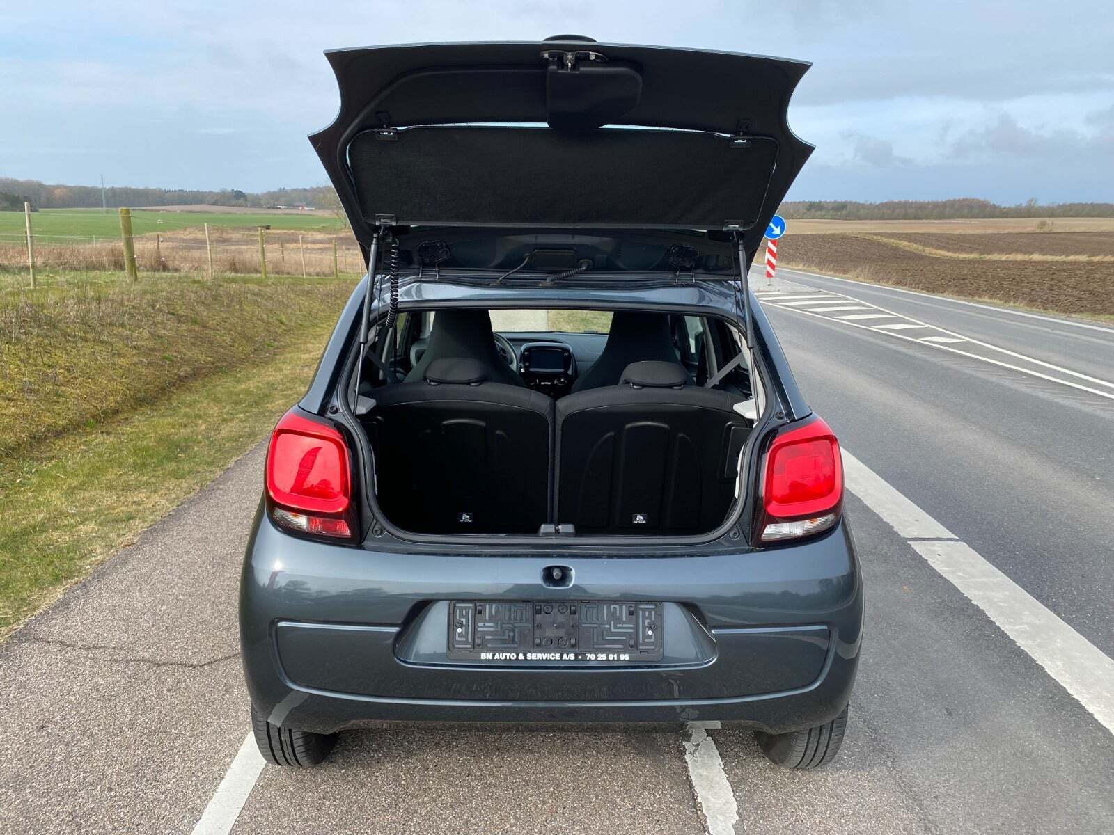 Grå Citroën C1 fra 2019